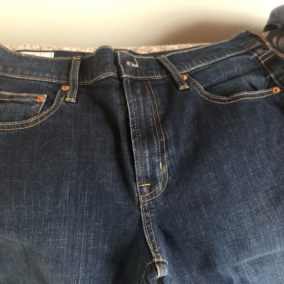 GAP size 6 jeans.  NWOT - Picture 2 of 4